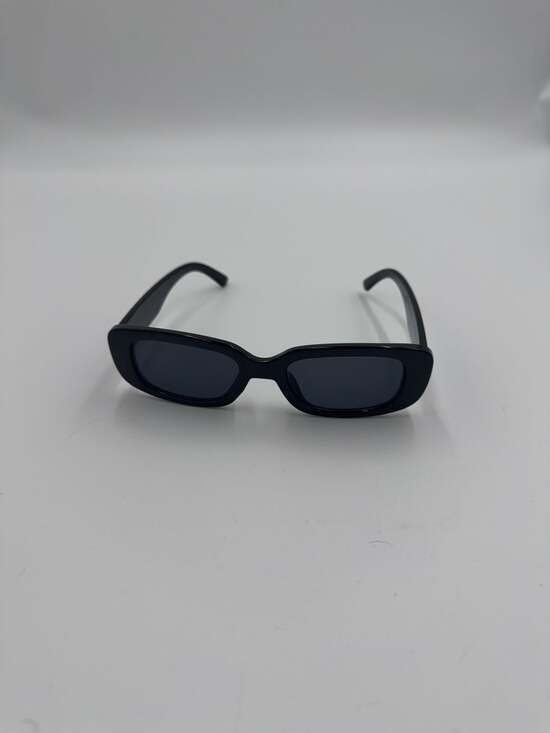 Unbranded Accessories - Y2K Black Rectangular Frame Sunglasses
